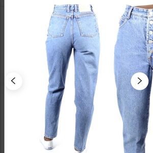 BONGO HIGH RISE MEDIUM WASH VINTAGE JEANS size 27